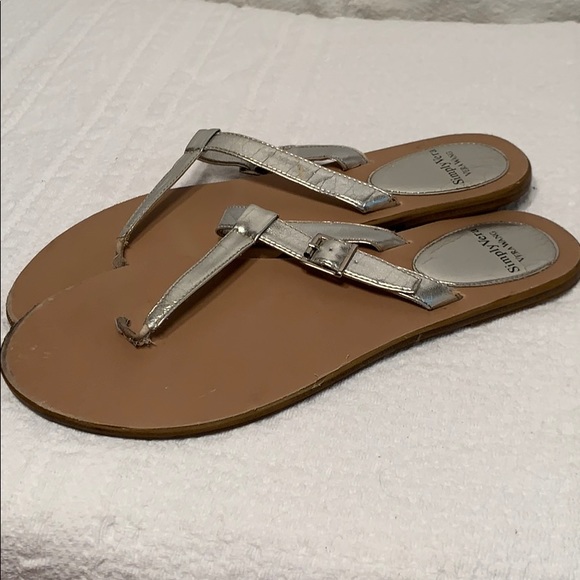 simply vera vera wang sandals - Picture 3 of 6